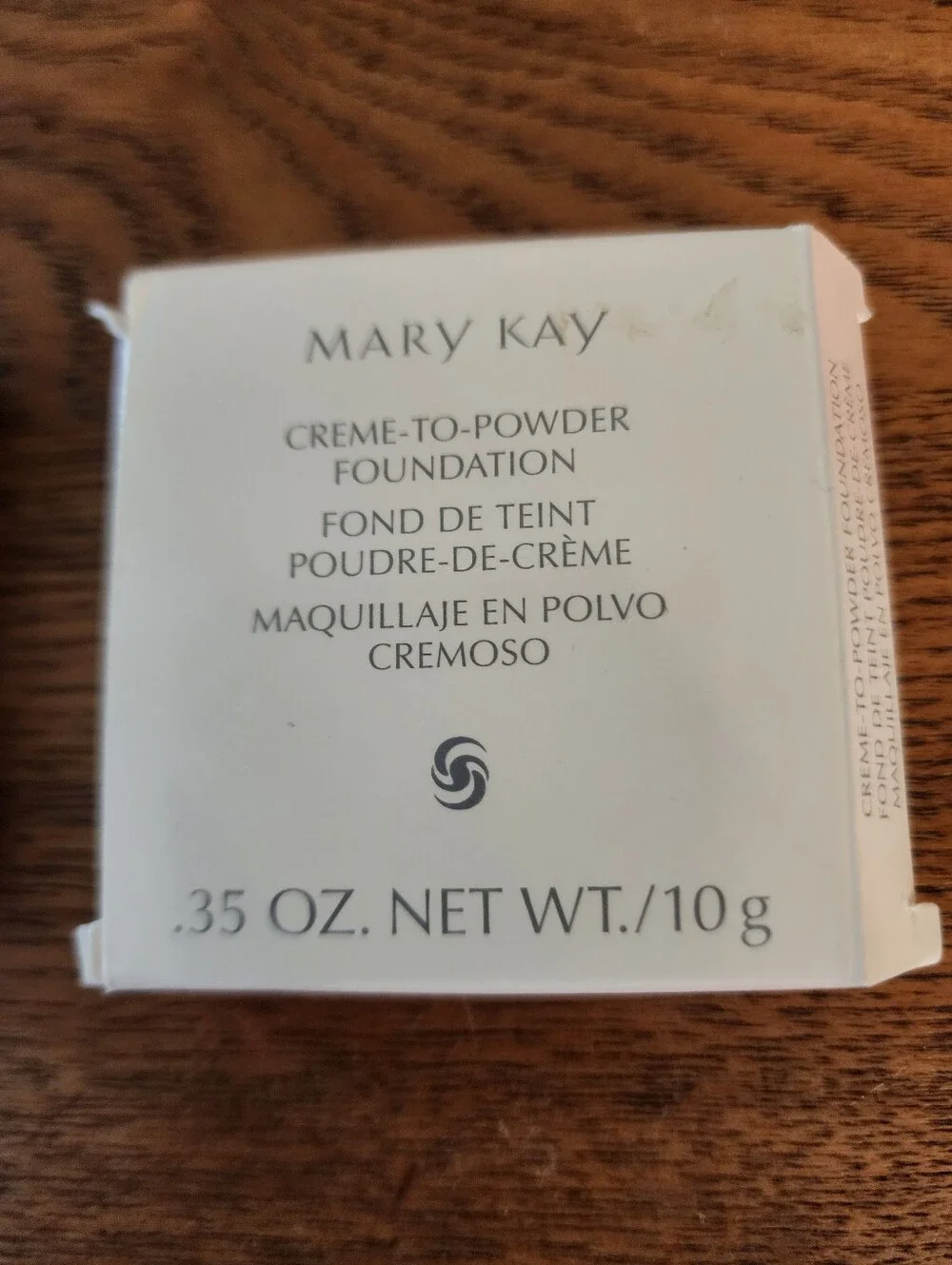 MARY KAY Creme To Powder Foundation Ivory